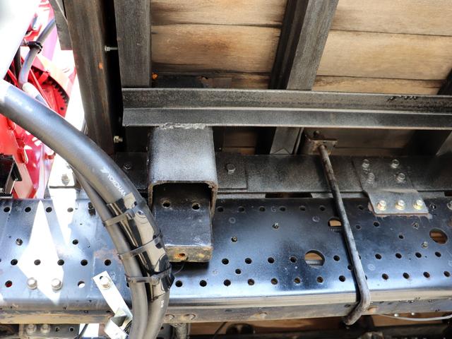 フォワード 　８ｔ　４段クレーン付　ラジコン　ＬＰＧ－ＦＴＲ９０Ｓ２　ミッションはリンク品へ交換済　クレーンは未使用品（24枚目）