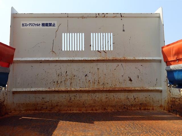 フォワード 　４ｔ　ダンプ　ベッドレス　新明和　電動コボレン付　２ＰＧ－ＦＲＲ９０Ｓ１（20枚目）