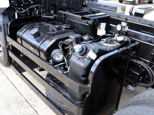 スーパーグレート 　１０ｔ　ダンプ　Ｌゲート　新明和　ＡＴ車　２ＰＧ－ＦＶ８０ＨＸ（16枚目）