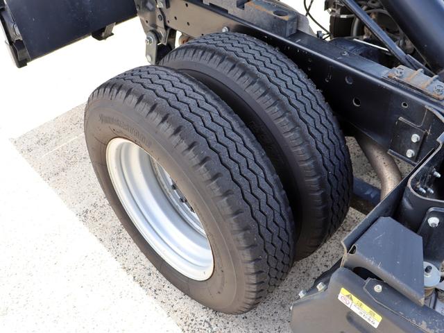 エルフトラック 　３ｔ　ダンプ　全低床　４ＷＤ　４ナンバー　２ＰＧ－ＮＫＳ８８ＡＮ（40枚目）