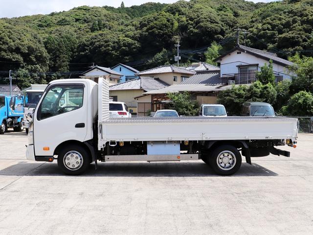 デュトロ 　３ｔ　平ボデー　全低床　ワイドロング　２ＲＧ－ＸＺＵ７１２Ｍ（30枚目）