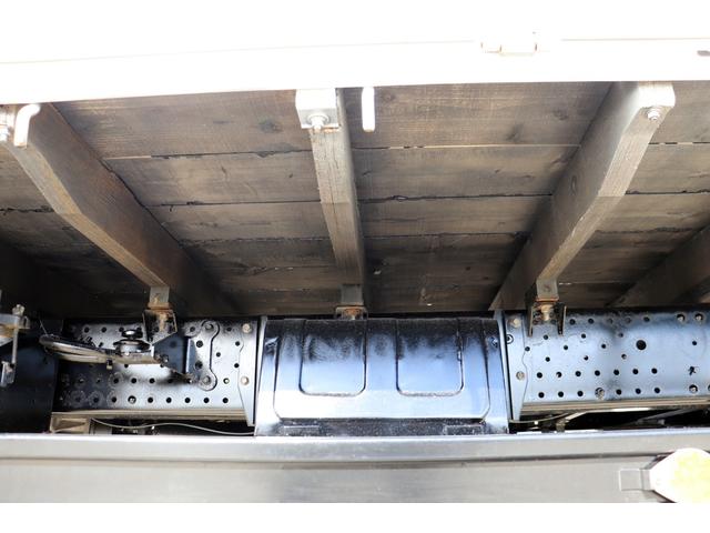 エルフトラック  2t 平ボデー 全低床 ワイドロング TKG-NPR85AR(16枚目)