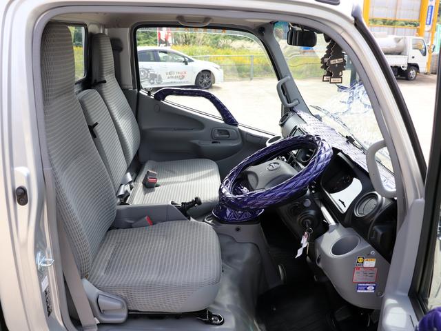 デュトロ 2t 平ボデー 全低床 標準 10尺 TKG-XZU605M(4枚目)