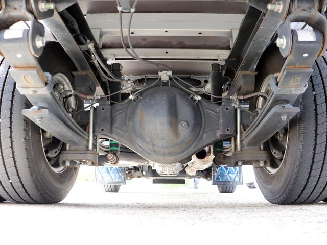 デュトロ 2t 平ボデー 全低床 標準 10尺 TKG-XZU605M(15枚目)