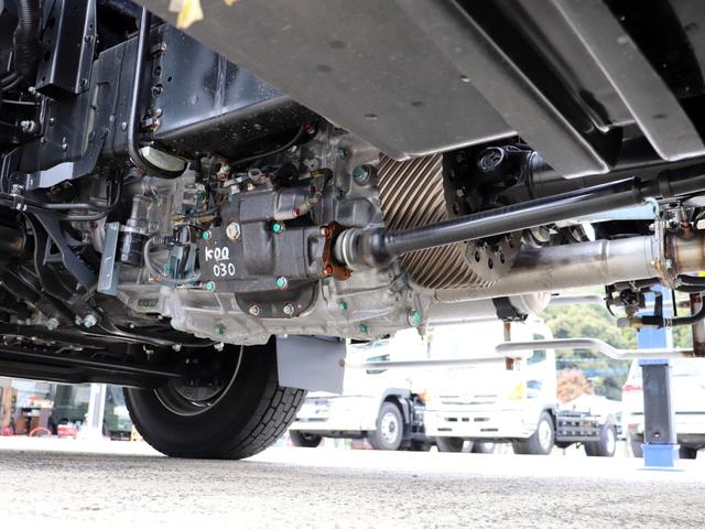 ヒノレンジャー 　８ｔ　６段クレーン付　ラジコン　リヤアウトリガ付　ワイド　２ＫＧ－ＦＥ２ＡＣＡ（26枚目）