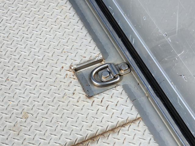 ギガ 25t セルフ 4段クレーン付 ラジコン ウインチ 4軸低床 2PG-CYJ77C(18枚目)