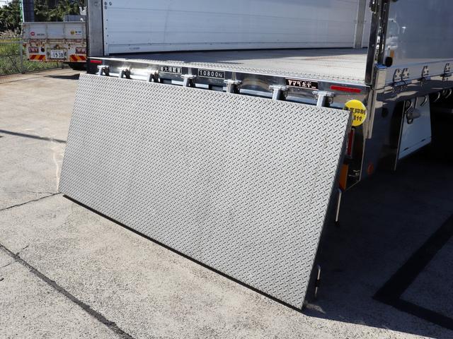 ギガ 25t セルフ 4段クレーン付 ラジコン ウインチ 4軸低床 2PG-CYJ77C(19枚目)