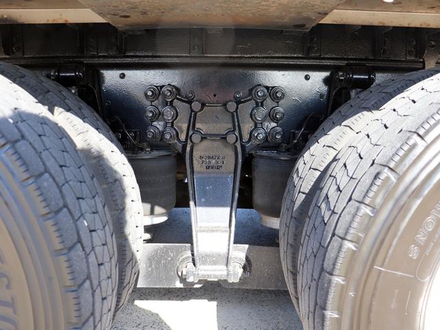 ギガ 25t セルフ 4段クレーン付 ラジコン ウインチ 4軸低床 2PG-CYJ77C(28枚目)