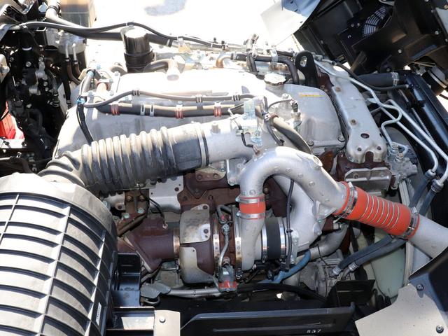 ギガ 25t セルフ 4段クレーン付 ラジコン ウインチ 4軸低床 2PG-CYJ77C(77枚目)