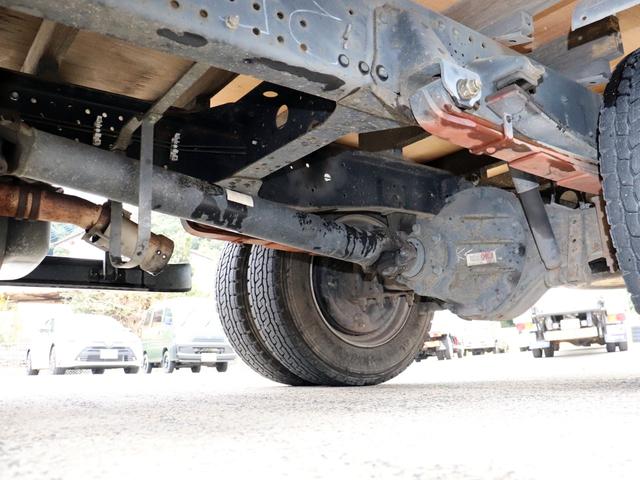 エルフトラック 　３．５ｔ　平ボデー　全低床　ワイドロング　ＴＫＧ－ＮＰＲ８５ＡＲ（15枚目）