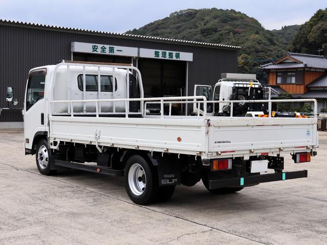 エルフトラック 　３．５ｔ　平ボデー　全低床　ワイドロング　ＴＫＧ－ＮＰＲ８５ＡＲ（31枚目）