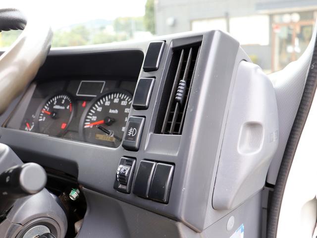 エルフトラック 　３．５ｔ　平ボデー　全低床　ワイドロング　ＴＫＧ－ＮＰＲ８５ＡＲ（38枚目）