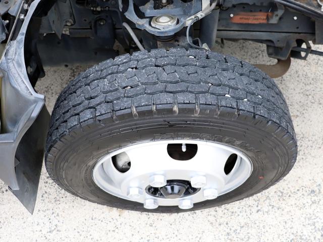 エルフトラック 　３．５ｔ　平ボデー　全低床　ワイドロング　ＴＫＧ－ＮＰＲ８５ＡＲ（40枚目）