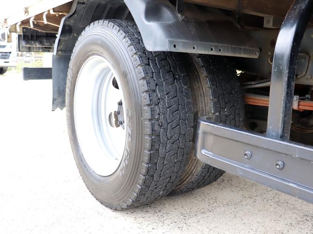 エルフトラック 　３．５ｔ　平ボデー　全低床　ワイドロング　ＴＫＧ－ＮＰＲ８５ＡＲ（41枚目）