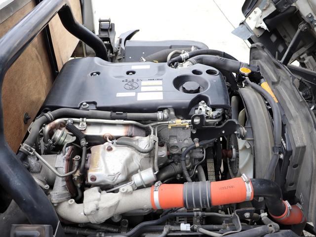 エルフトラック 　３．５ｔ　平ボデー　全低床　ワイドロング　ＴＫＧ－ＮＰＲ８５ＡＲ（47枚目）