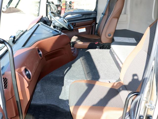 プロフィア 25t ウィングバン 4軸低床 後輪エアサス ハイルーフ AT車 2DG-FW1AHG(35枚目)