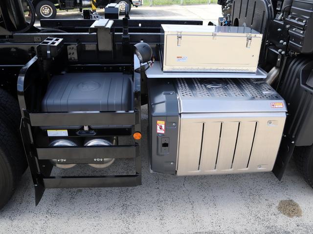 スーパーグレート 　１０ｔ　ダンプ　新明和　２ＫＧ－ＦＶ７０ＨＸ（17枚目）