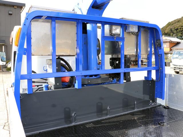 エルフトラック 　４ｔ　４段クレーン付　セーフティローダ　ラジコン　ＴＰＧ－ＮＰＲ８５ＹＮ（17枚目）