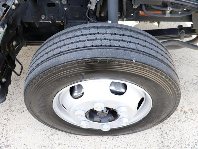 エルフトラック 　４ｔ　４段クレーン付　セーフティローダ　ラジコン　ＴＰＧ－ＮＰＲ８５ＹＮ（44枚目）