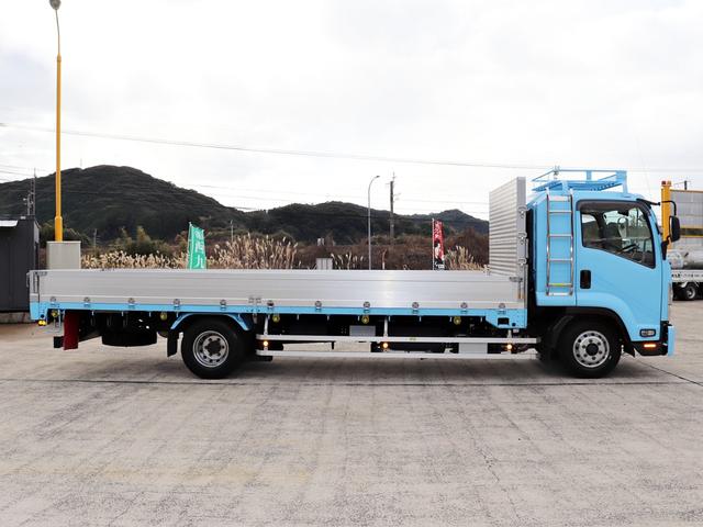 フォワード 　４ｔ　平ボデー　ワイド　６２００　ベッド付　後輪エアサス　２ＲＧ－ＦＲＲ９０Ｔ２（29枚目）