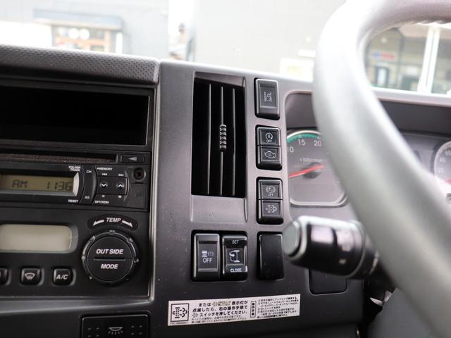 フォワード 　４ｔ　平ボデー　ワイド　６２００　ベッド付　後輪エアサス　２ＲＧ－ＦＲＲ９０Ｔ２（39枚目）