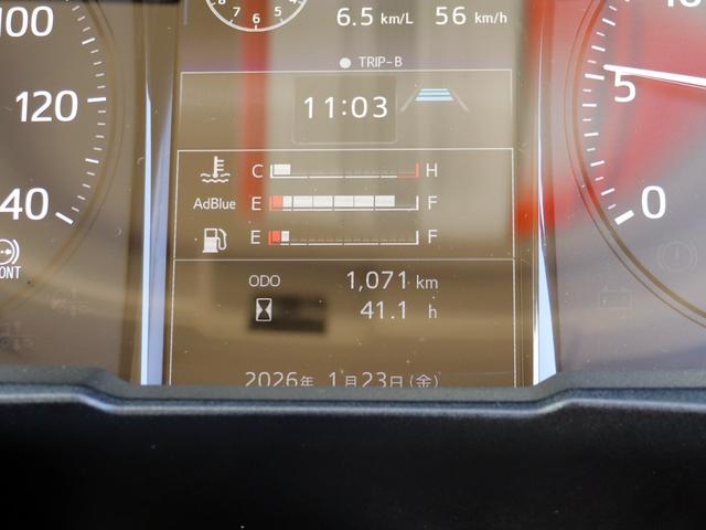 ヒノレンジャー 　４ｔ　平ボデー　標準　６２００　後輪エアサス　ベッド付　２ＫＧ－ＦＤ２ＡＢＧ（5枚目）