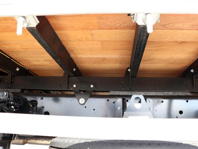 ヒノレンジャー 　４ｔ　平ボデー　標準　６２００　後輪エアサス　ベッド付　２ＫＧ－ＦＤ２ＡＢＧ（10枚目）