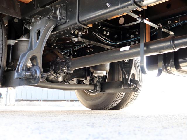 ヒノレンジャー 　４ｔ　平ボデー　標準　６２００　後輪エアサス　ベッド付　２ＫＧ－ＦＤ２ＡＢＧ（17枚目）