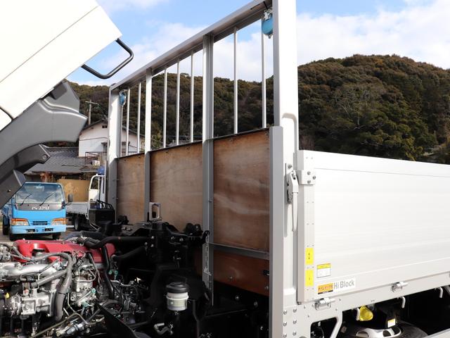 ヒノレンジャー 　４ｔ　平ボデー　標準　６２００　後輪エアサス　ベッド付　２ＫＧ－ＦＤ２ＡＢＧ（26枚目）