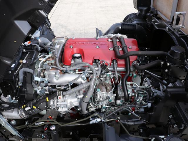 ヒノレンジャー 　４ｔ　平ボデー　標準　６２００　後輪エアサス　ベッド付　２ＫＧ－ＦＤ２ＡＢＧ（42枚目）