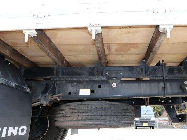 ヒノレンジャー 　４ｔ　４段クレーン付　ラジコン　差し違いアウトリガ　ベッドレス　２ＫＧ－ＦＣ２ＡＢＡ（22枚目）