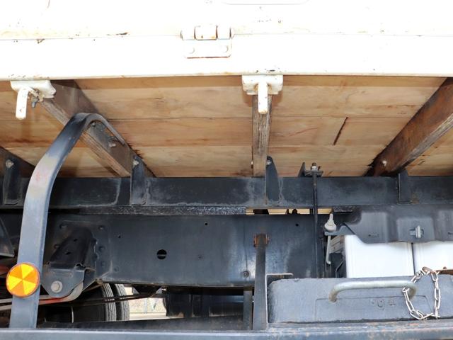 ヒノレンジャー 　４ｔ　４段クレーン付　ラジコン　差し違いアウトリガ　ベッドレス　２ＫＧ－ＦＣ２ＡＢＡ（24枚目）