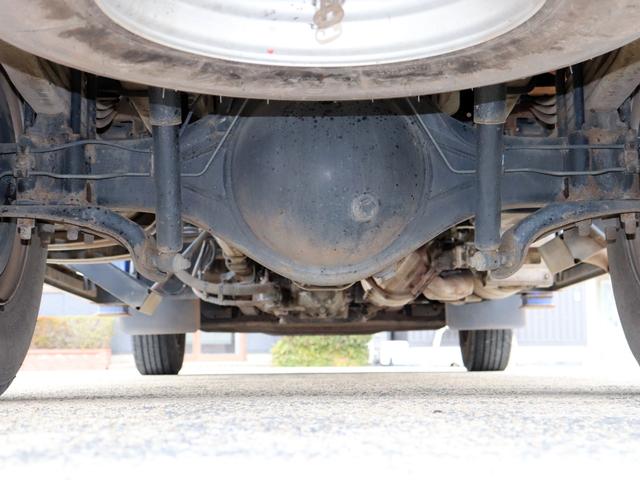 ヒノレンジャー 　４ｔ　４段クレーン付　ラジコン　差し違いアウトリガ　ベッドレス　２ＫＧ－ＦＣ２ＡＢＡ（28枚目）