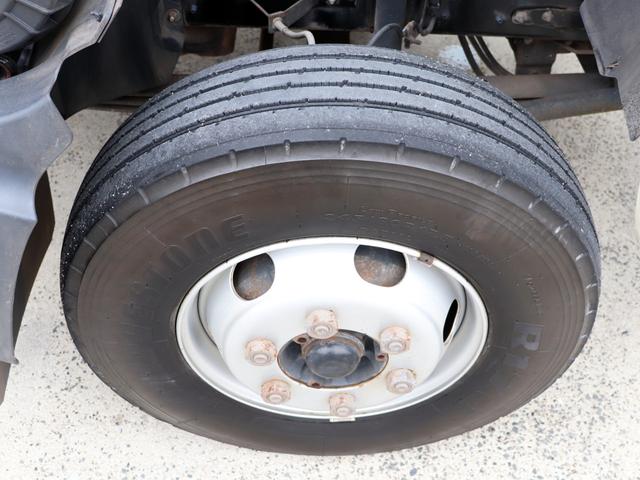 ヒノレンジャー 　４ｔ　４段クレーン付　ラジコン　差し違いアウトリガ　ベッドレス　２ＫＧ－ＦＣ２ＡＢＡ（52枚目）