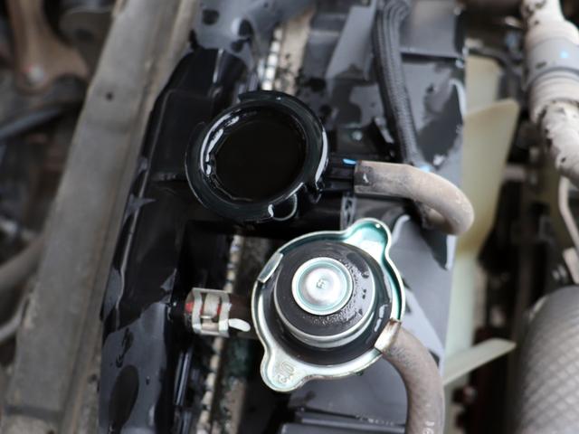 ヒノレンジャー 　４ｔ　４段クレーン付　ラジコン　差し違いアウトリガ　ベッドレス　２ＫＧ－ＦＣ２ＡＢＡ（56枚目）