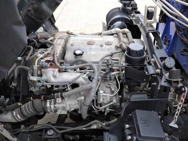 ヒノレンジャー 　４ｔ　４段クレーン付　ラジコン　差し違いアウトリガ　ベッドレス　２ＫＧ－ＦＣ２ＡＢＡ（57枚目）