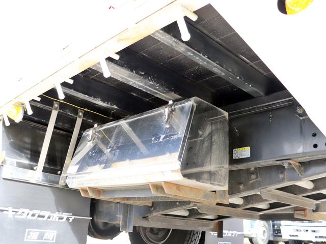 フォワード 　６ｔ　セルフ　４段クレーン付　ラジコン　重機運搬車　２ＲＧ－ＦＳＲ９０Ｓ２（25枚目）