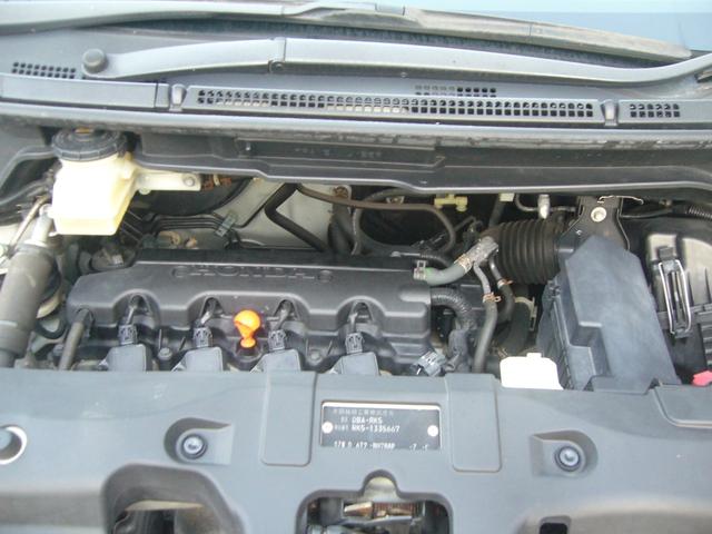 ステップワゴンスパーダ Ｚ　クールスピリット　両側パワースライドドア　ＥＴＣ　純正ナビＢｌｕｅｔｏｏｔｈ付き　フルセグ　リヤモニター　バックカメラ　ＥＴＣ（22枚目）