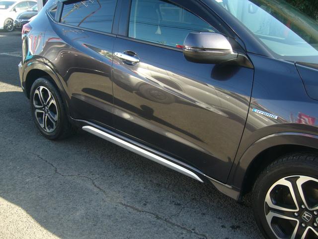 ヴェゼル ハイブリッドＺ　純正ナビ・バックカメラ・ＥＴＣ・フロントドラレコ・女性ワンオーナー・あんしんパッケージ・前席シートヒーター・１７インチアルミホイル・禁煙車（7枚目）