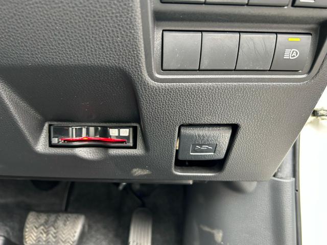 ヤリスクロス Ｚ　ディスプレイオーディオ付き　ＥＴＣ付き　パノラミックビューモニター付き　禁煙車（6枚目）