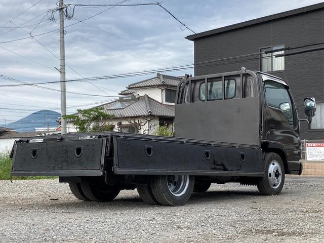 エルフトラック フルフラットロー　１０尺平ボディ　全塗装済み　メッキパーツ　５ＭＴ　鉄板張り（17枚目）