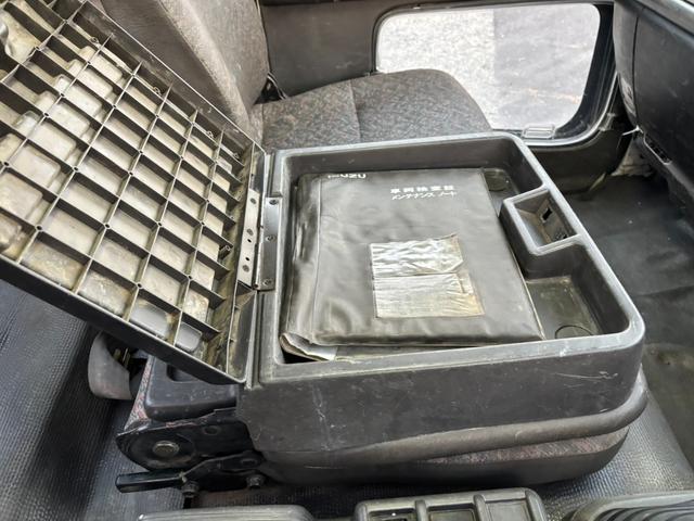 フォワード 　新明和製アームロール　コンテナ箱付き　メッキパーツ（78枚目）