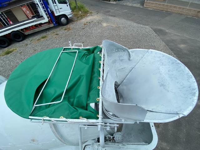 ファイター カヤバ製コンクリートミキサー車（39枚目）