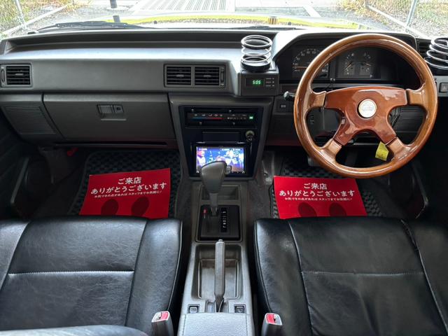マークIIバン GL 社外ナビ ワイヤーホイール ETC シート張替 リアゲートスムージング(3枚目)