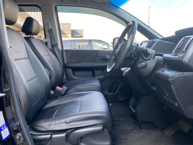 ステップワゴンスパーダ Z HDDナビエディション(32枚目)