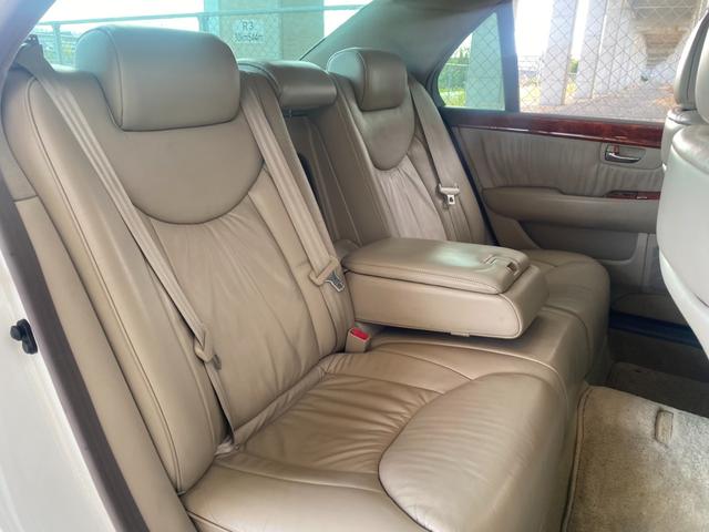 セルシオ C仕様 ノーマル車輛 革シート(31枚目)