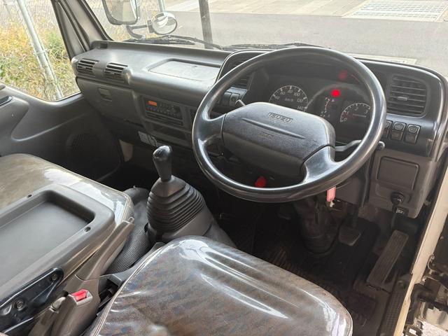 エルフトラック 10尺 平ボディ メッキパーツ(4枚目)