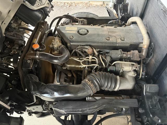 エルフトラック 10尺 平ボディ メッキパーツ(5枚目)