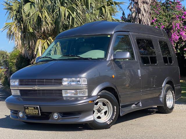 シボレーアストロ 　社外アルミ　ＢＦグッドリッチタイヤ　　社外オーディオ　バックカメラ　リアモニター　ＥＴＣ（2枚目）