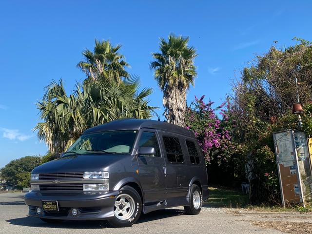 シボレーアストロ 　社外アルミ　ＢＦグッドリッチタイヤ　　社外オーディオ　バックカメラ　リアモニター　ＥＴＣ（7枚目）